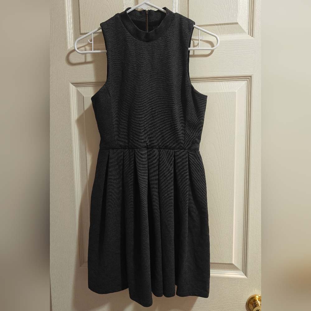 🔥2 For $15🔥 Talula Dress Size 4